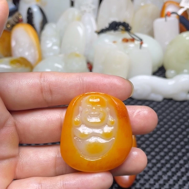 未镶嵌和田玉挂件