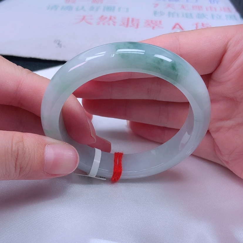 【闪购商品】未镶嵌手镯翡翠56