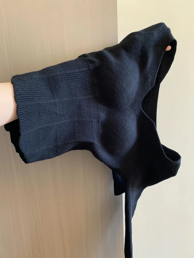 v领针织上衣女秋冬新款韩版时尚保暖带胸垫耐磨毛长袖打底衫内搭