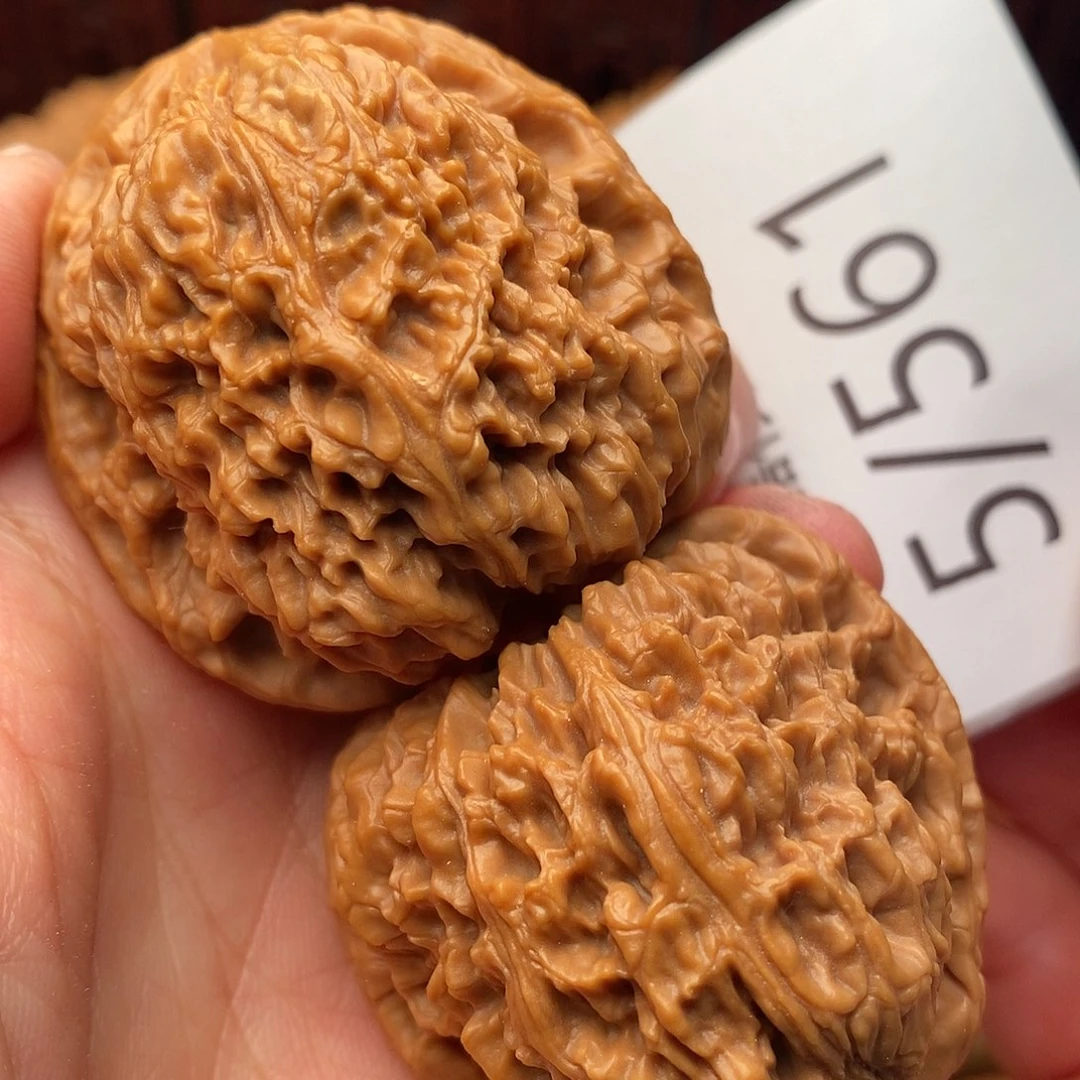 奋***底文玩核桃把件43南疆石