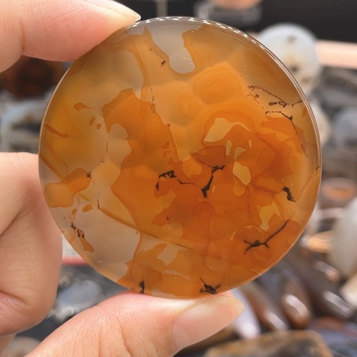 玛瑙/玉髓未镶嵌珠宝半成品