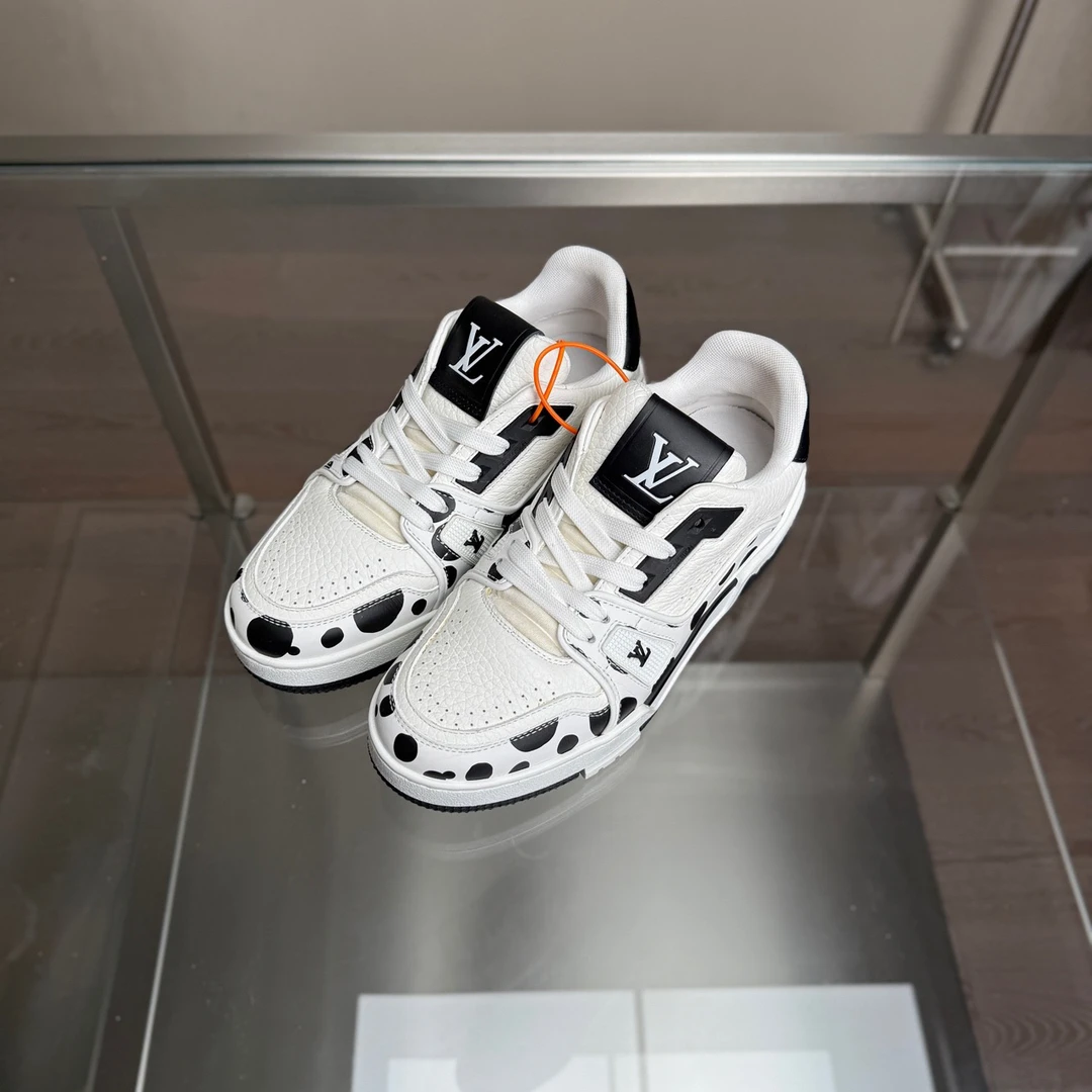 99新 LouisVuitton/路易威登 葡萄籽奢潮/草间弥生板鞋/36.5码