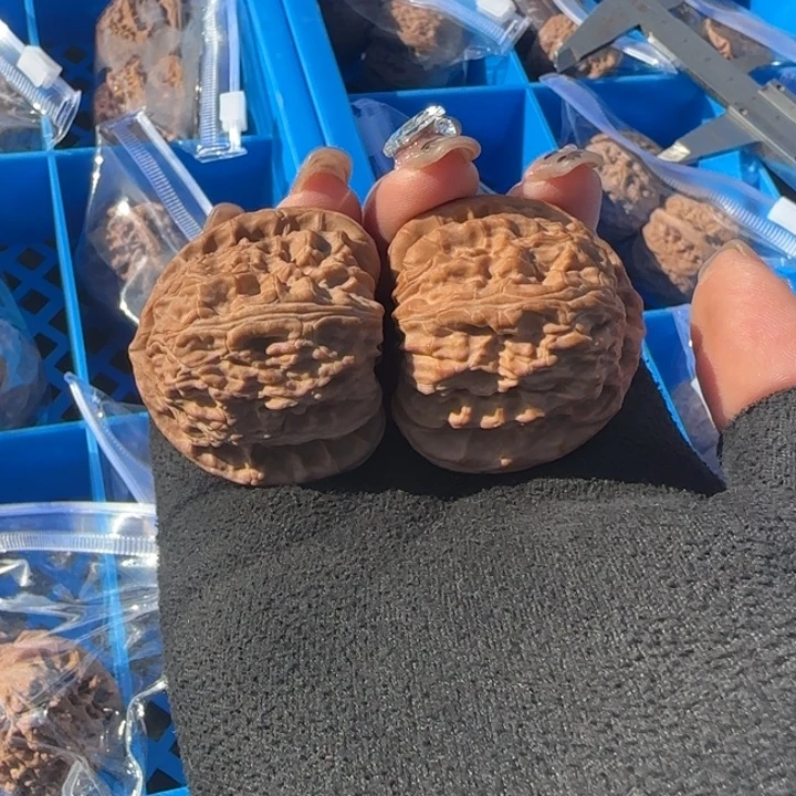 文玩核桃吊坠文玩核桃