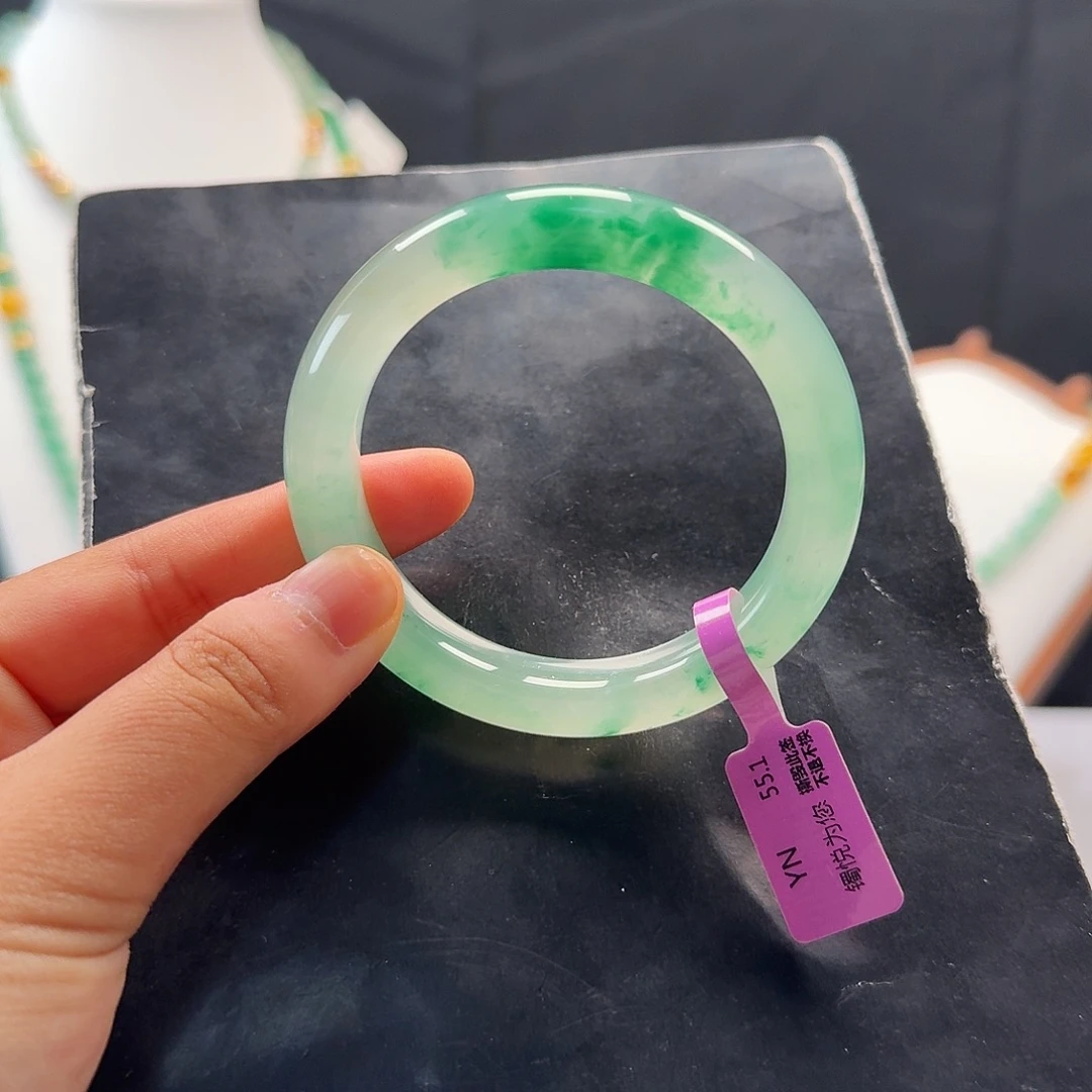 石英质玉合金手镯