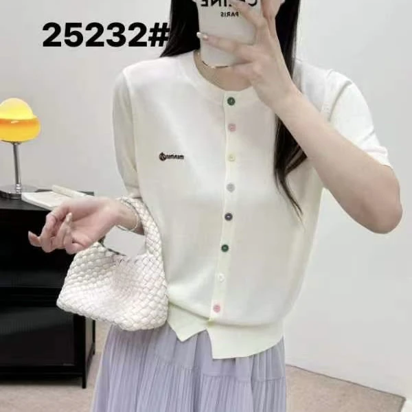 【名角服饰】【25232七彩扣短袖】时尚休闲夏季针织圆领薄款