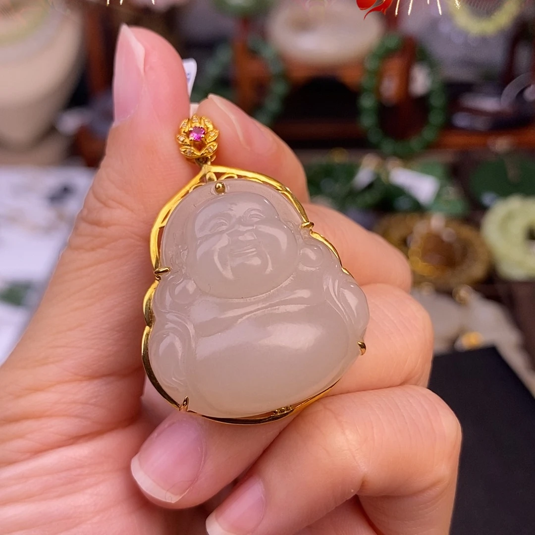 和田玉熟藕粉浓色老料清货价18.K金佛公未镶嵌