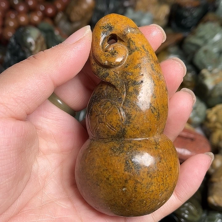 岫岩河磨玉（透闪石质玉）未镶嵌挂件