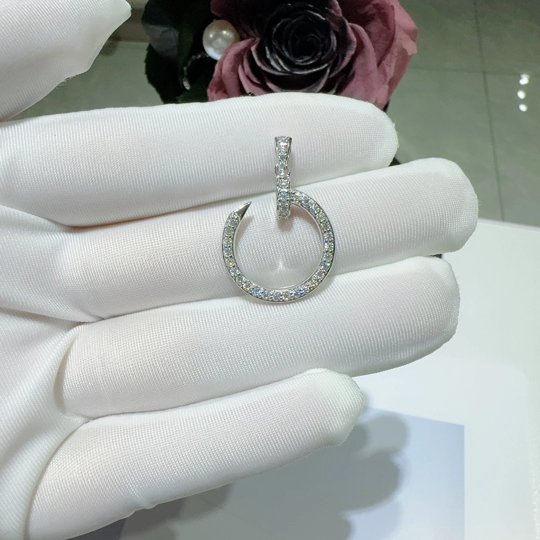 莫桑石铂金Pt950镶嵌满钻莫桑石钉子吊坠男女款经典时尚百搭