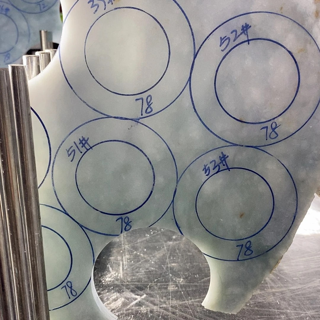 w***？未镶嵌板料定制翡翠发一个