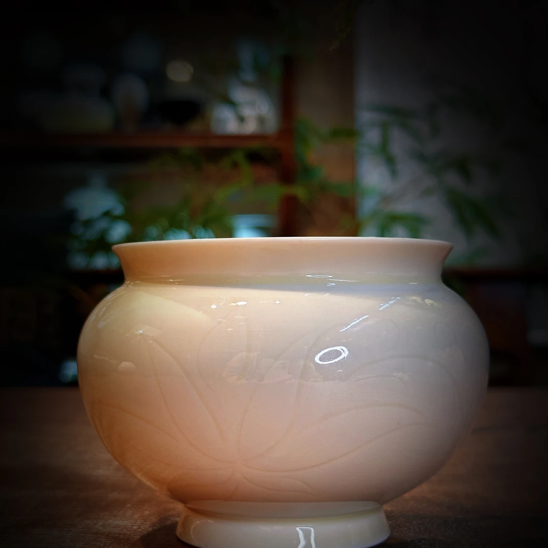 微澜定瓷～建水 全手刻花 600ml