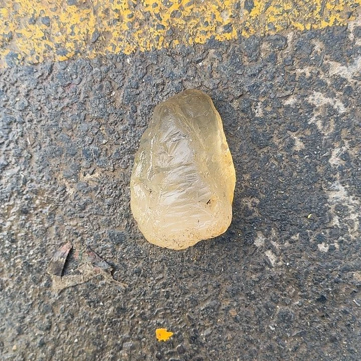 水晶水晶原石未镶嵌给****！