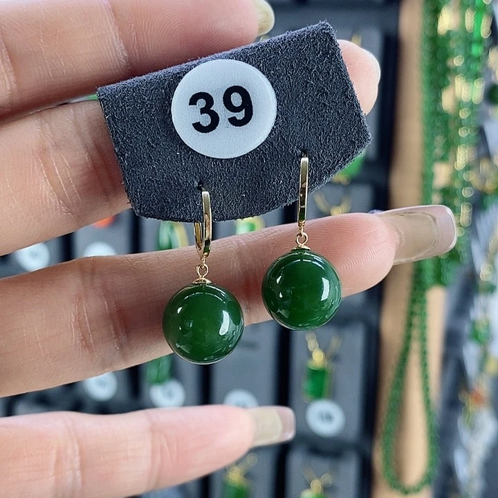 和田玉耳饰18K金镶嵌