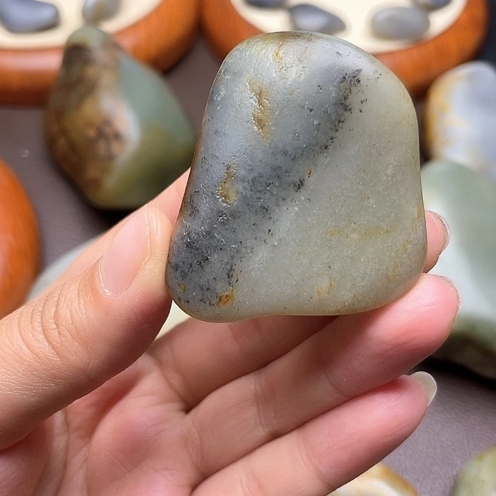 和田玉未镶嵌颈饰30