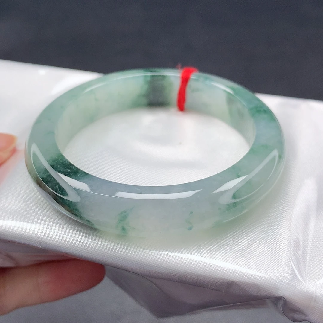 未镶嵌手镯翡翠（22号）