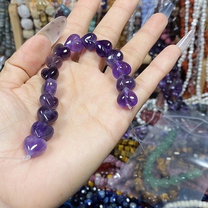 哦***呢玛瑙/玉髓未镶嵌珠宝半成品