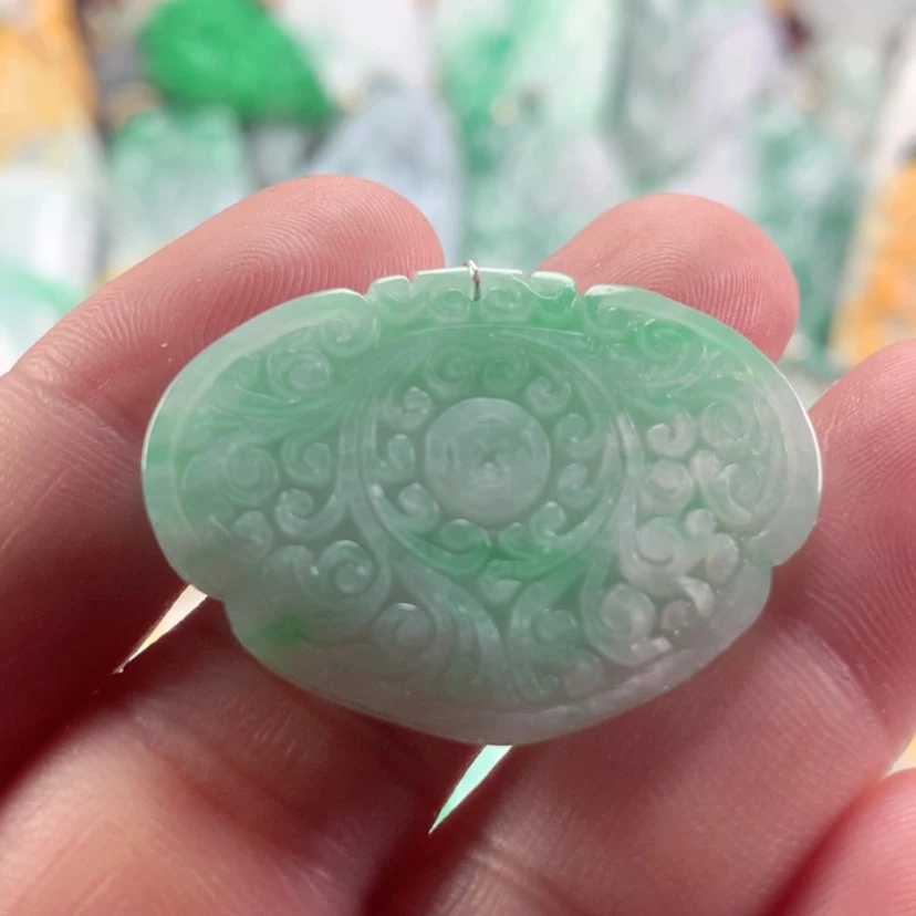 【闪购商品】翡翠未镶嵌吊坠(不含链)