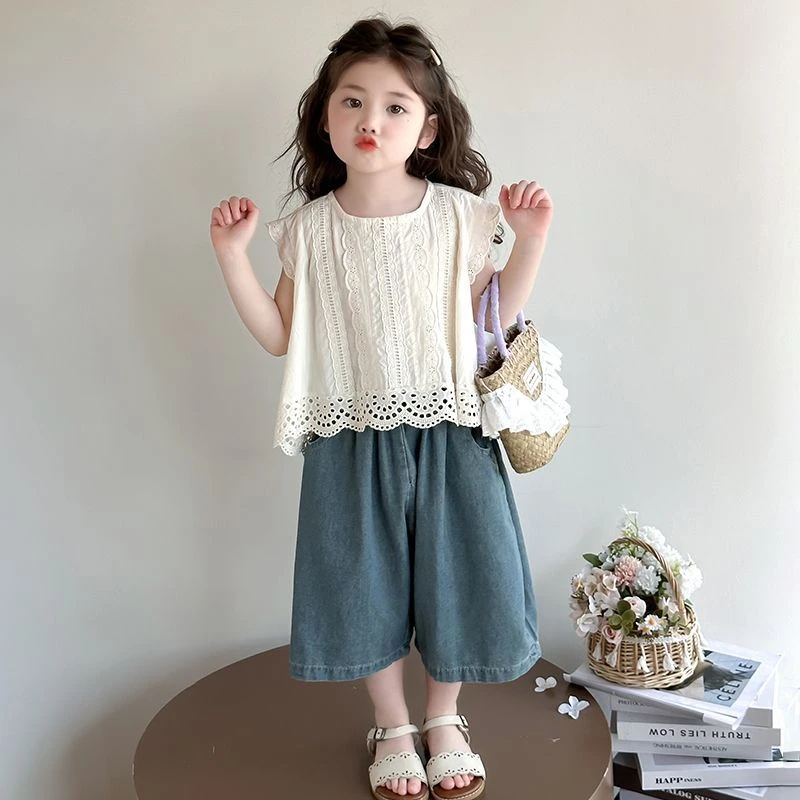 女童夏季无袖套装2025新款儿童花边背心阔腿裤洋气宝宝森系两件套
