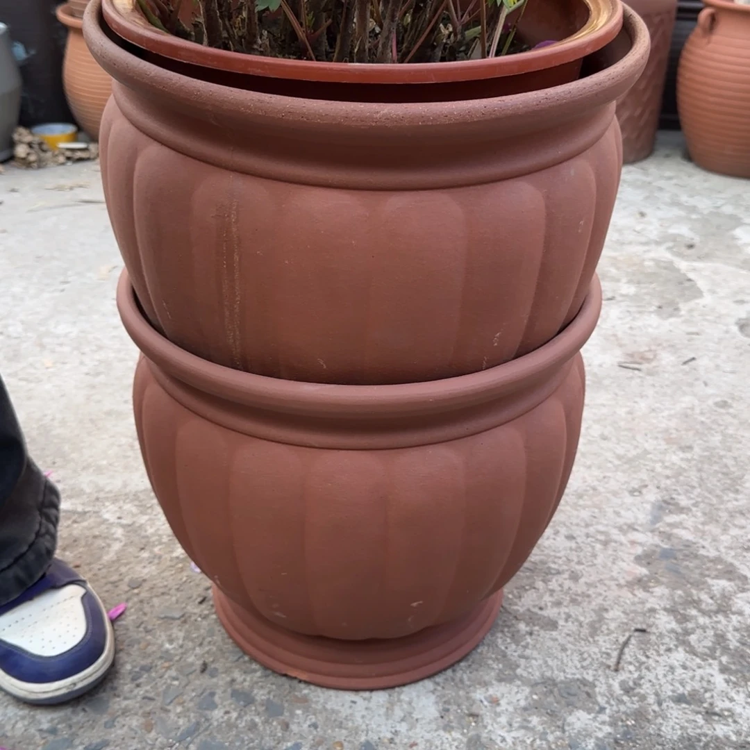 紫砂花盆口35高30宜兴紫砂底部瑕疵