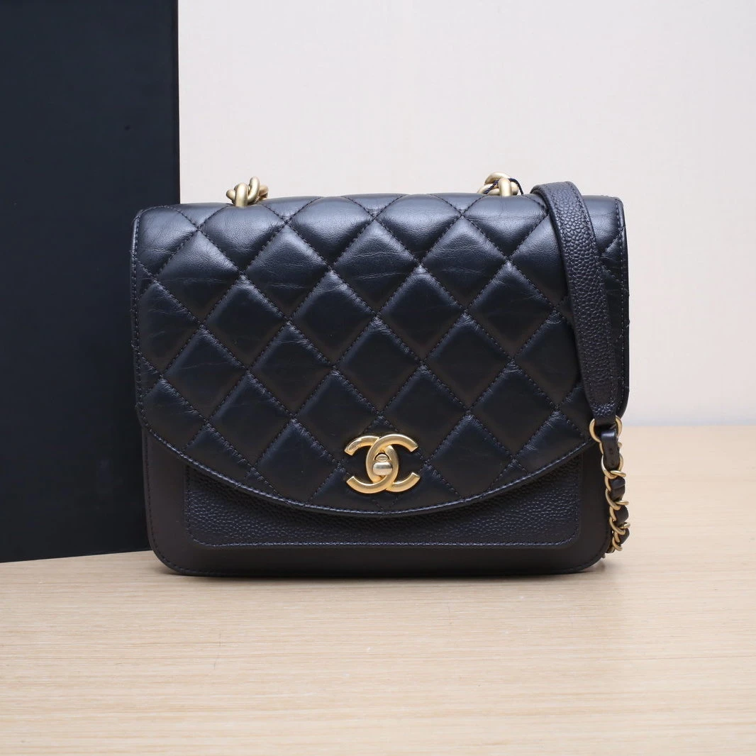 95新 Chanel/香奈儿 【黑黑】19A 口盖包 23cm 黑色 28开