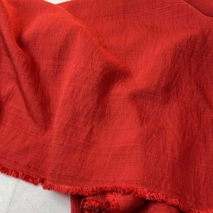 枫叶红棉麻2米。