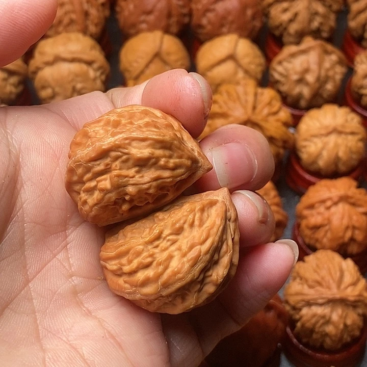 文玩核桃吊坠半臂