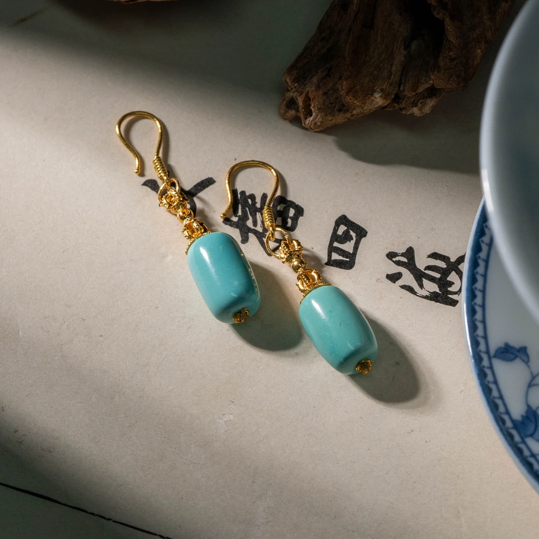 【世间臻宝】18K绿松石桶珠耳钉/Q1888/多样性发一对/8mm/9对