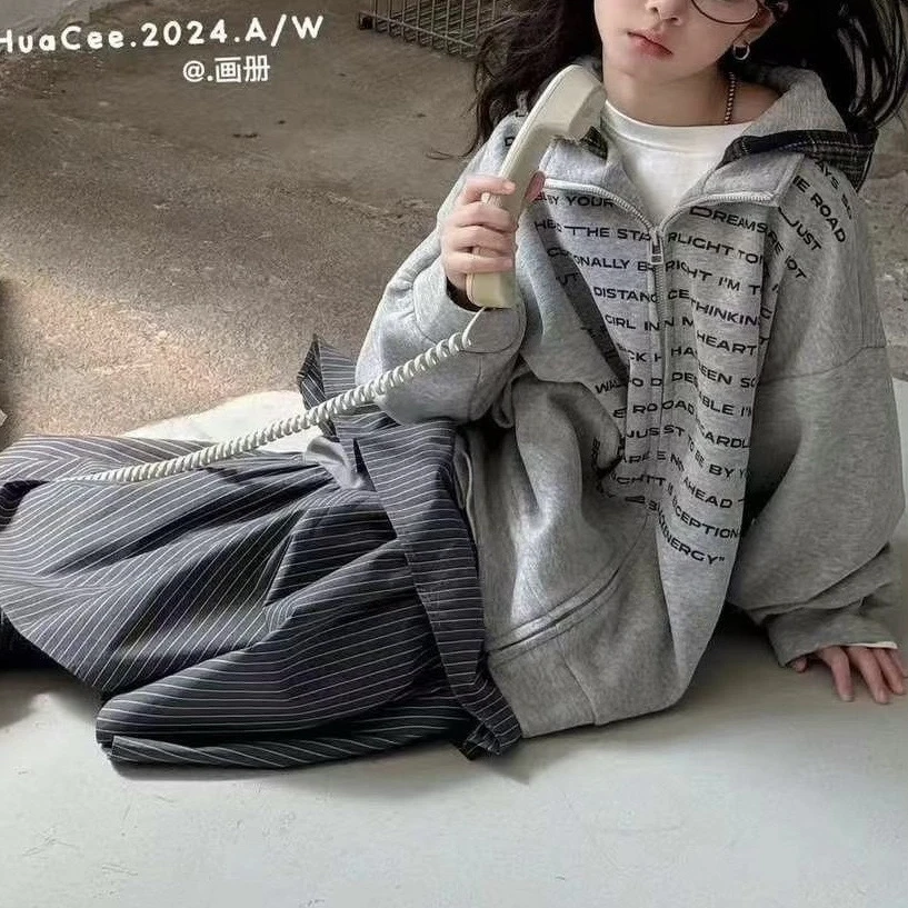 4315儿童字母毛圈卫衣外套