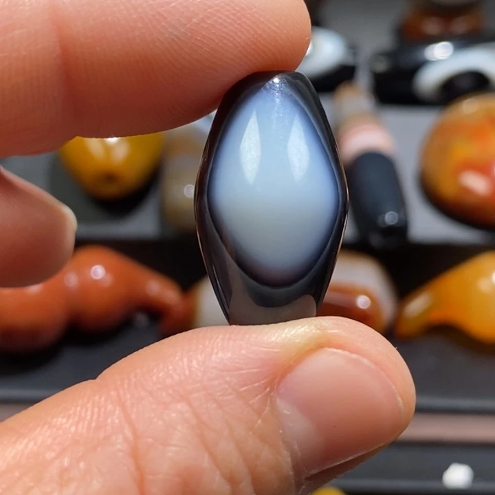 玛瑙/玉髓未镶嵌挂件