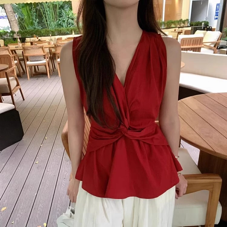 as设计感扭结V领背心女2025夏季新款度假风小众修身别致无袖上衣