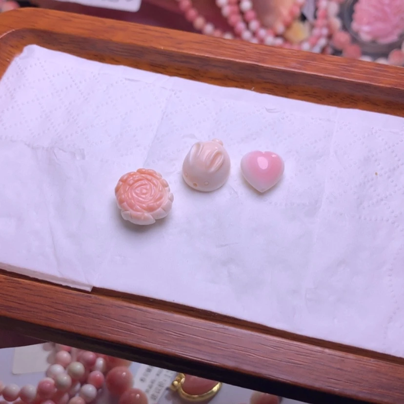 【闪购商品】查罗石颈饰合金福利编号321