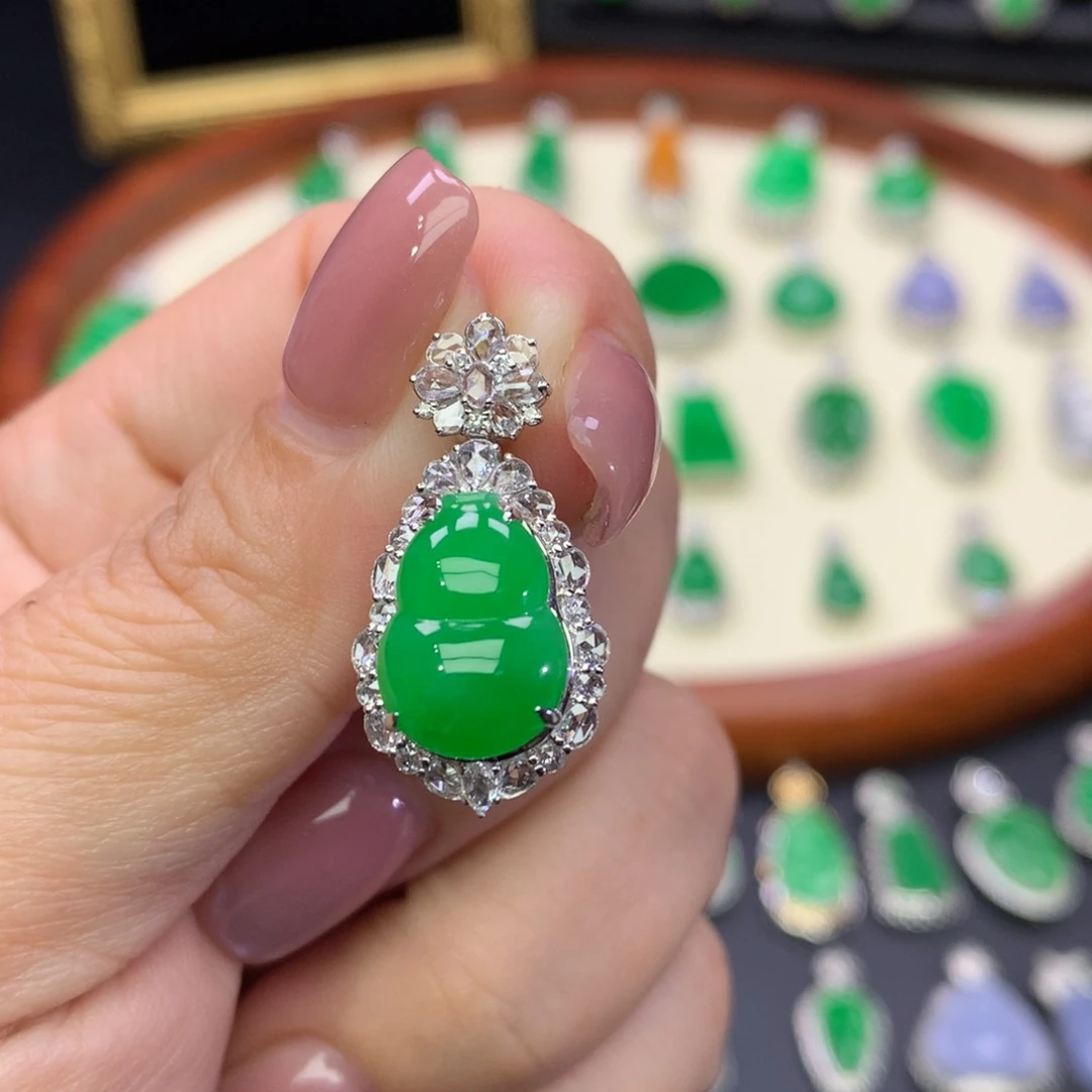 翡翠18K金镶嵌吊坠(不含链)