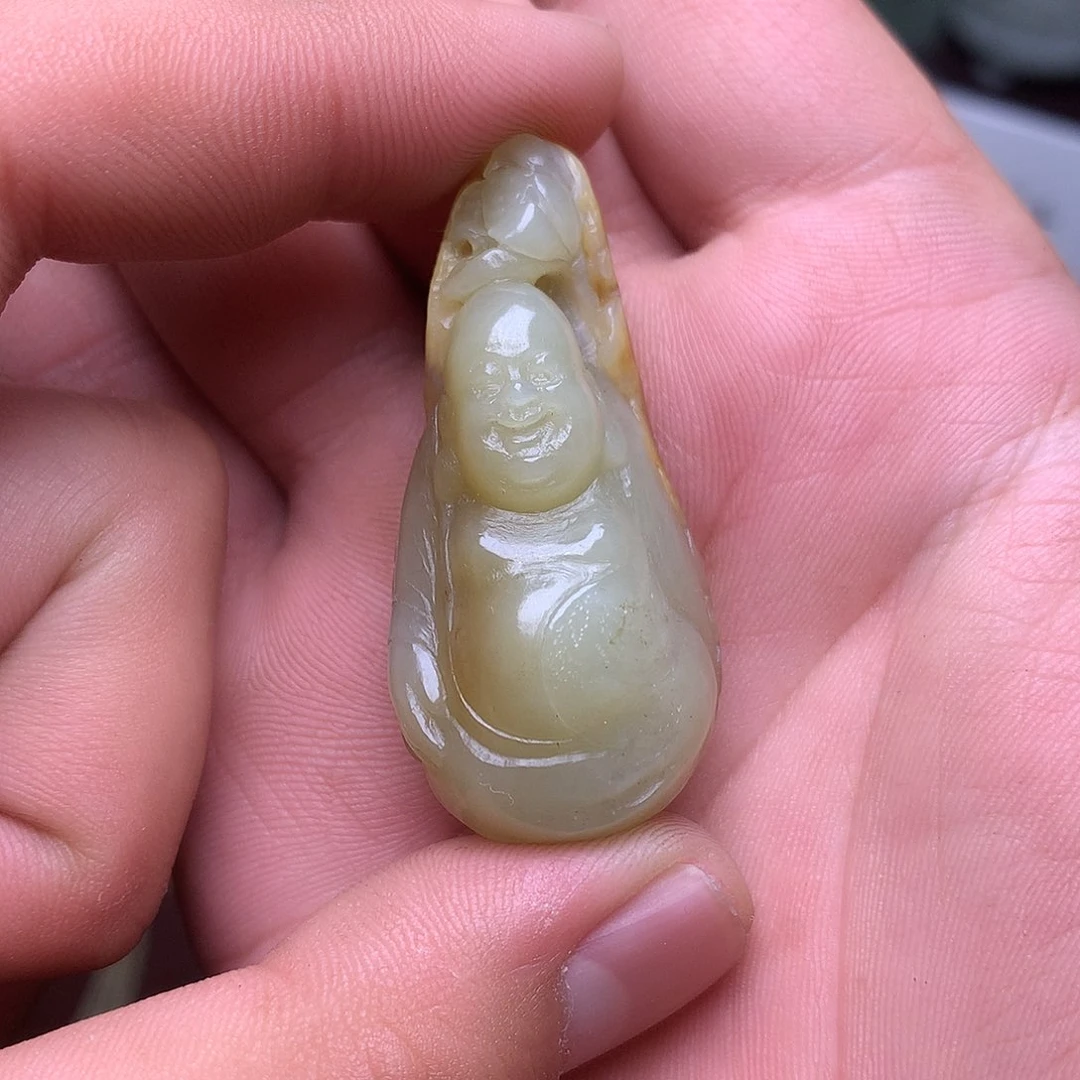 岫岩河磨玉（透闪石质玉）未镶嵌颈饰