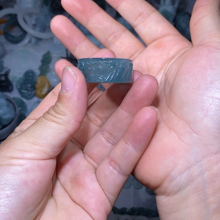 未镶嵌定制翡翠毛