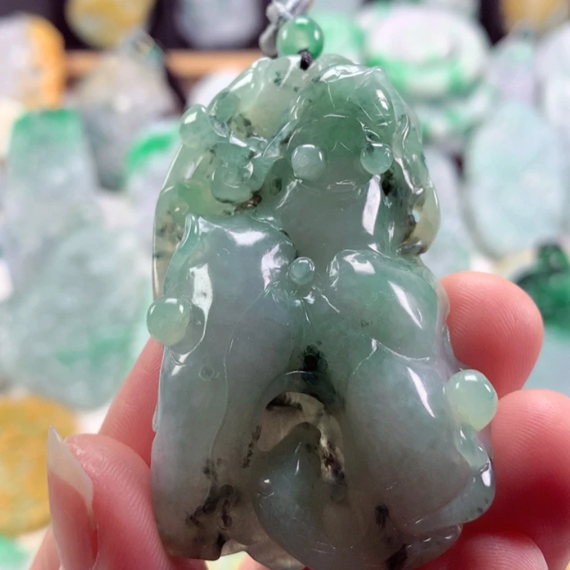 【闪购商品】翡翠吊坠(不含链)未镶嵌