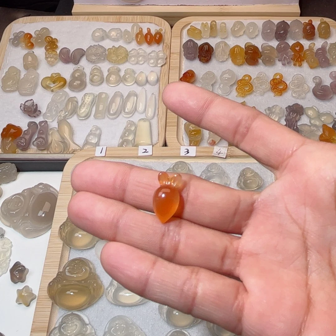 玛瑙/玉髓颈饰合金星****晶