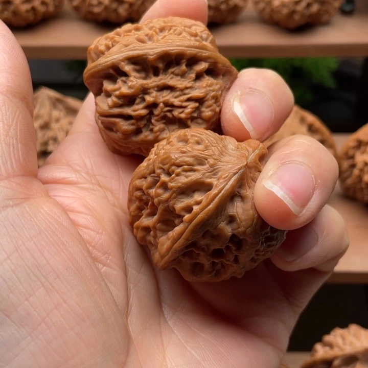 宝***禾文玩核桃34尺寸小手捻