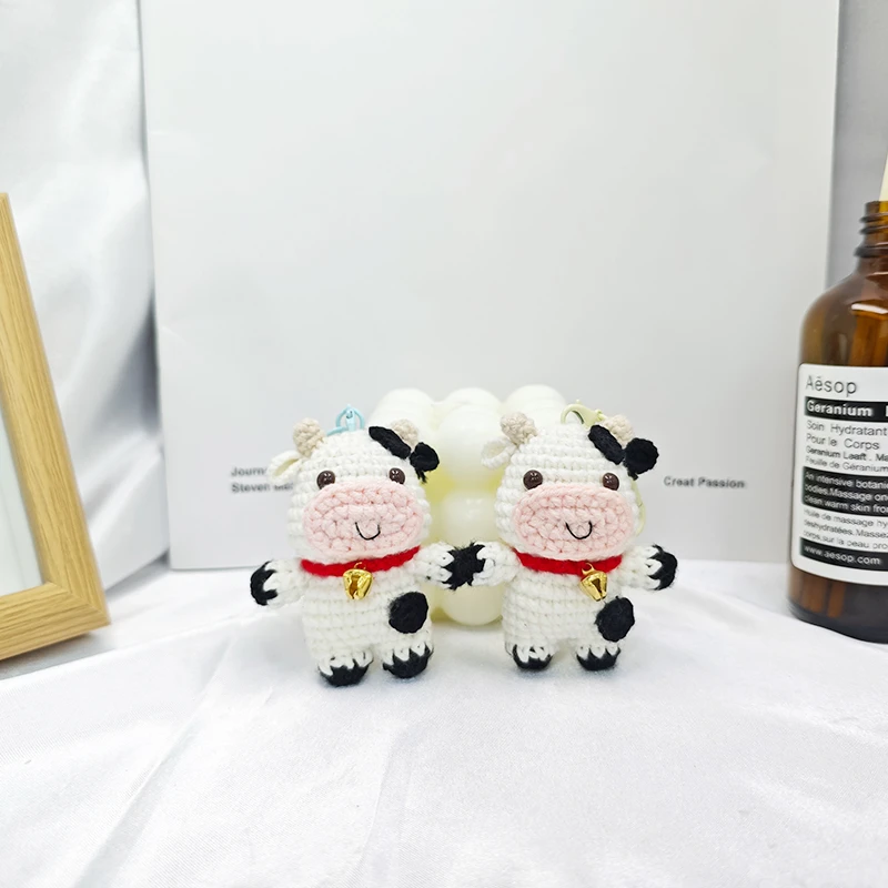 小奶牛挂件 手工钩织手工DIY百搭时尚创意玩偶钩织