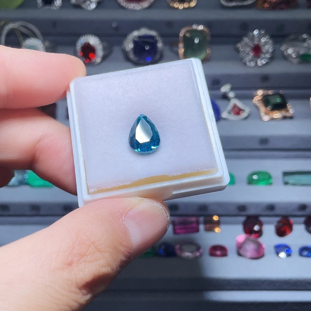 裸石8.96克拉天然锆石未镶嵌
