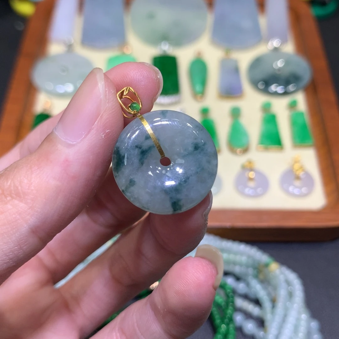 翡翠18K金镶嵌吊坠(不含链)