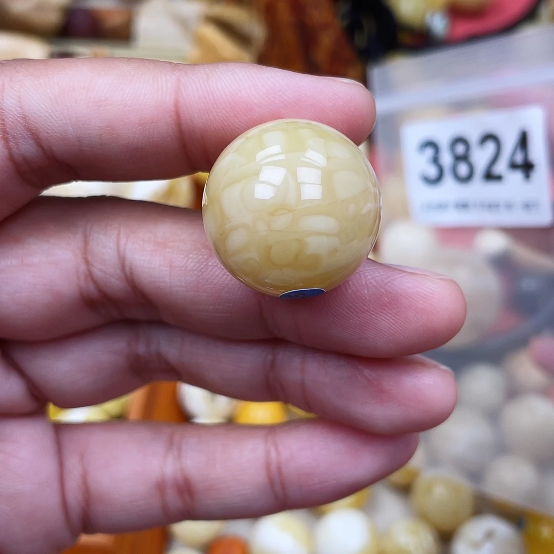蜜蜡未镶嵌珠宝奇石水线22.5