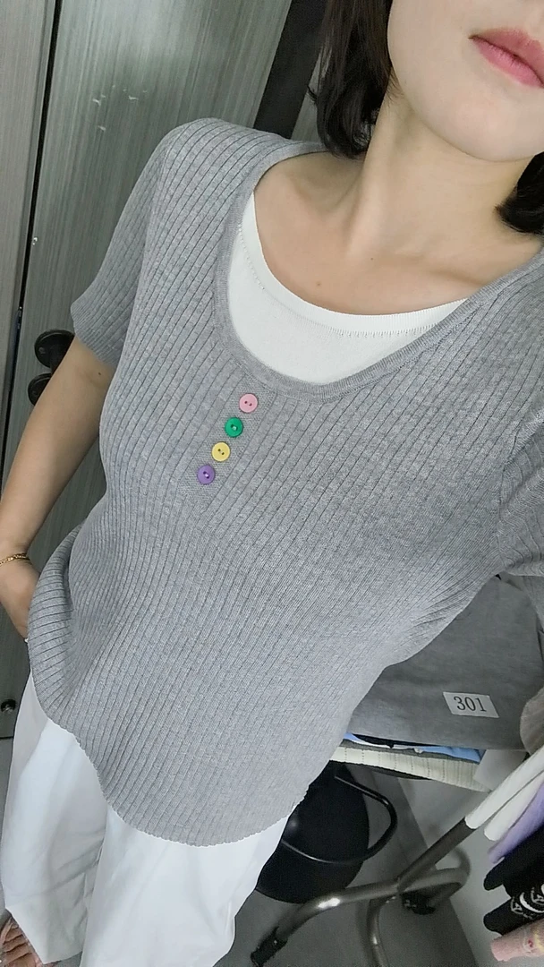 大码女装2025夏季新款洋气短袖宽松胖MM气质方领针织衫上衣女4183