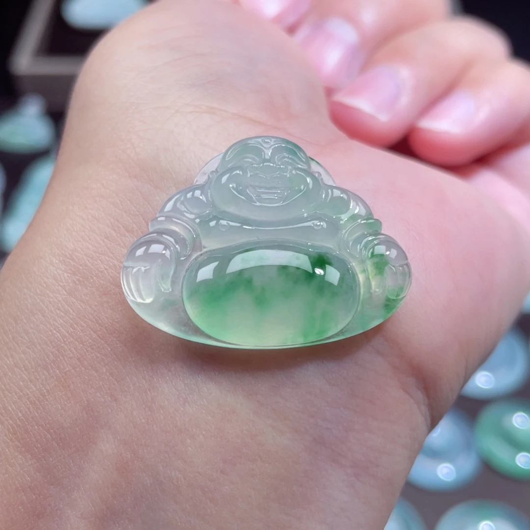 颈饰未镶嵌翡翠佛公