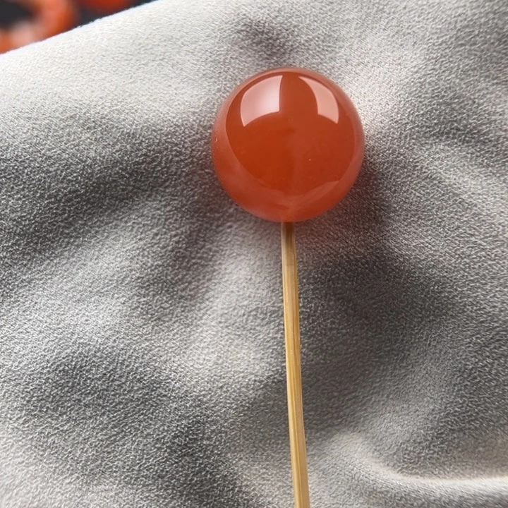 南红玛瑙珠子未镶嵌江**月