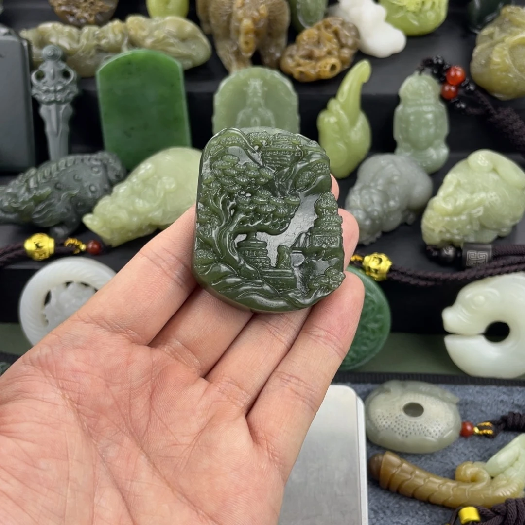 和田玉未镶嵌颈饰