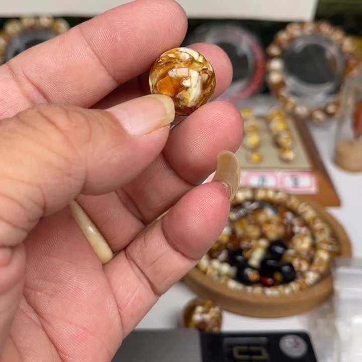 裸石琥珀未镶嵌32号