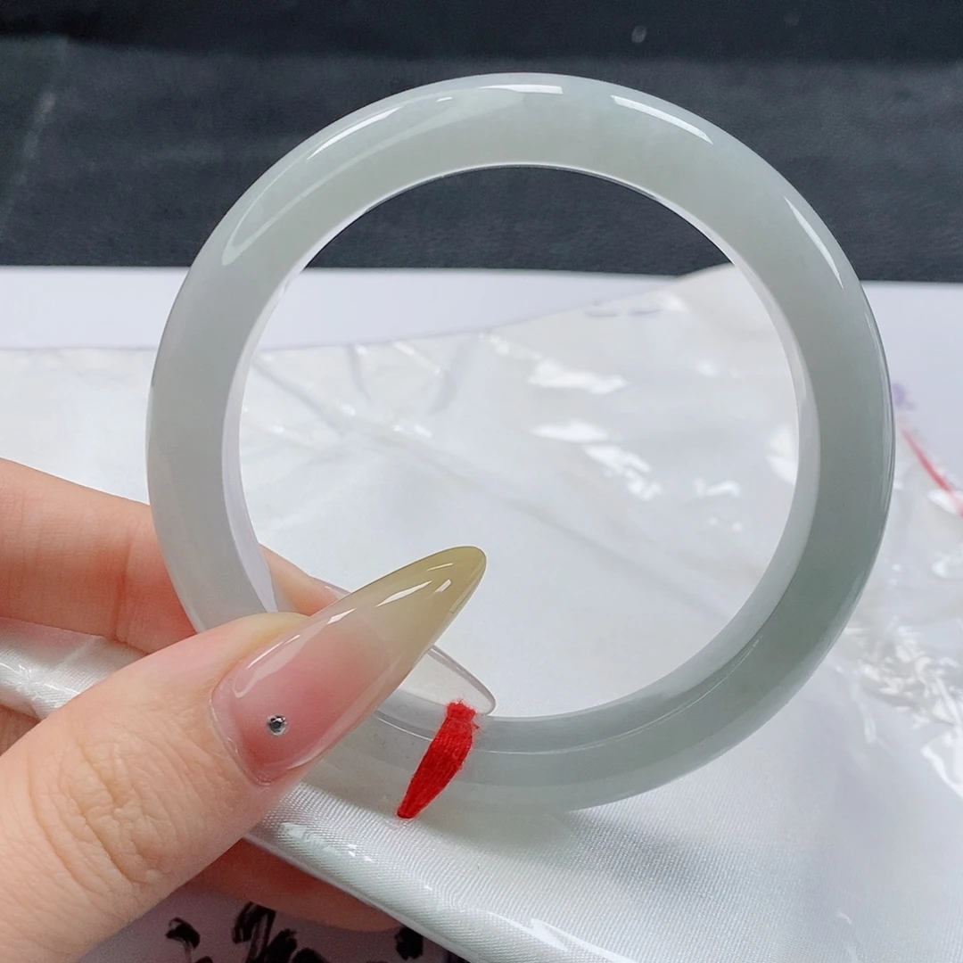 【闪购商品】翡翠手镯未镶嵌355号