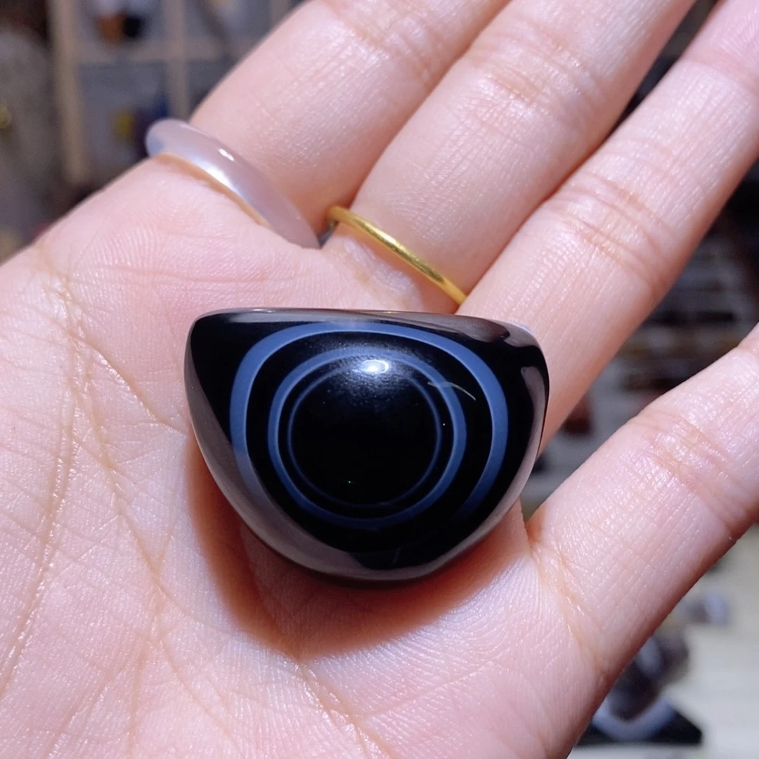 玛瑙/玉髓颈饰未镶嵌澄***?