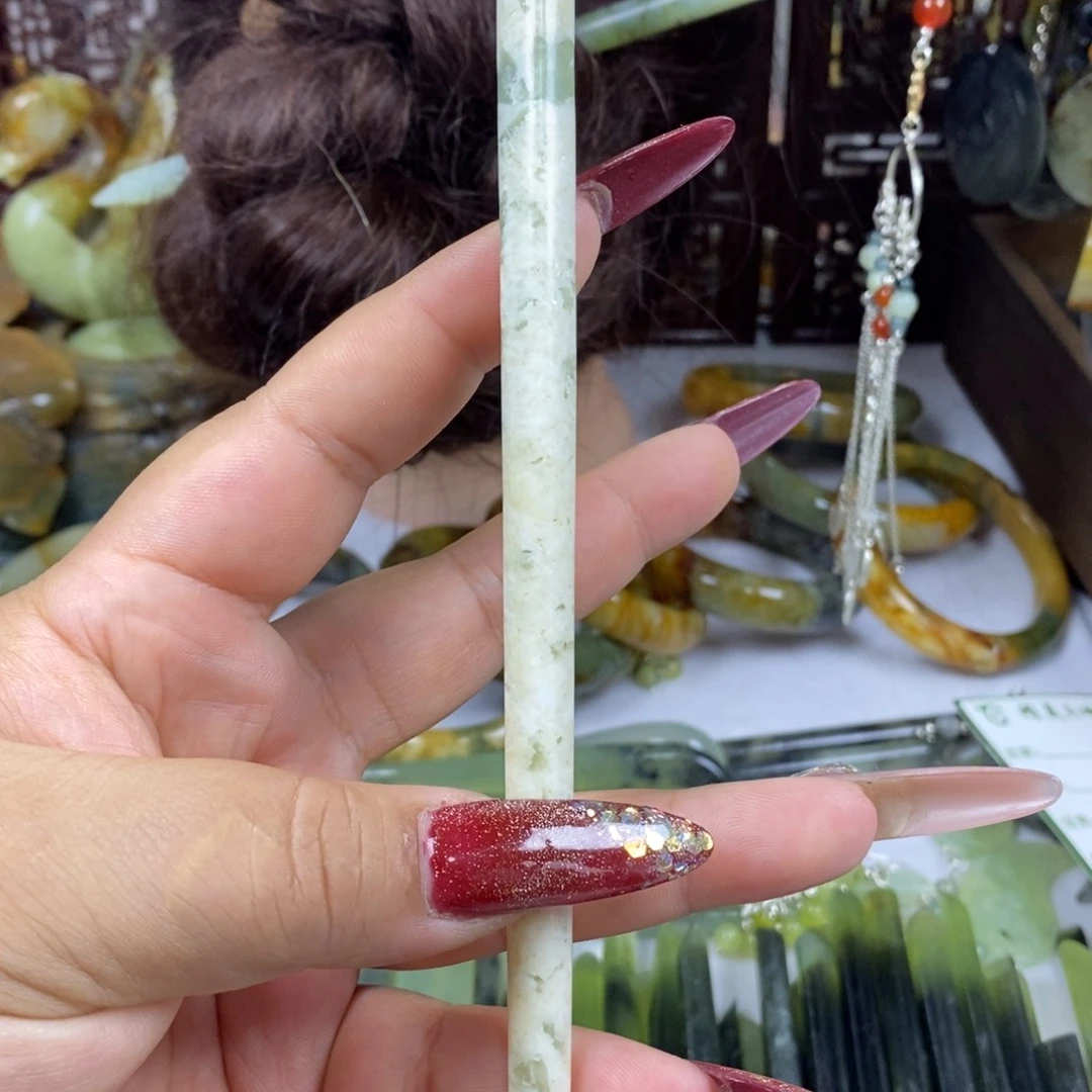 蛇纹石玉未镶嵌发簪