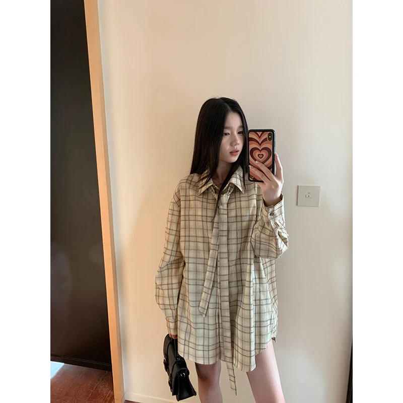 YOKLASS少女家 【清清】杏色格纹中长款衬衫港味时尚上衣 C24238S43