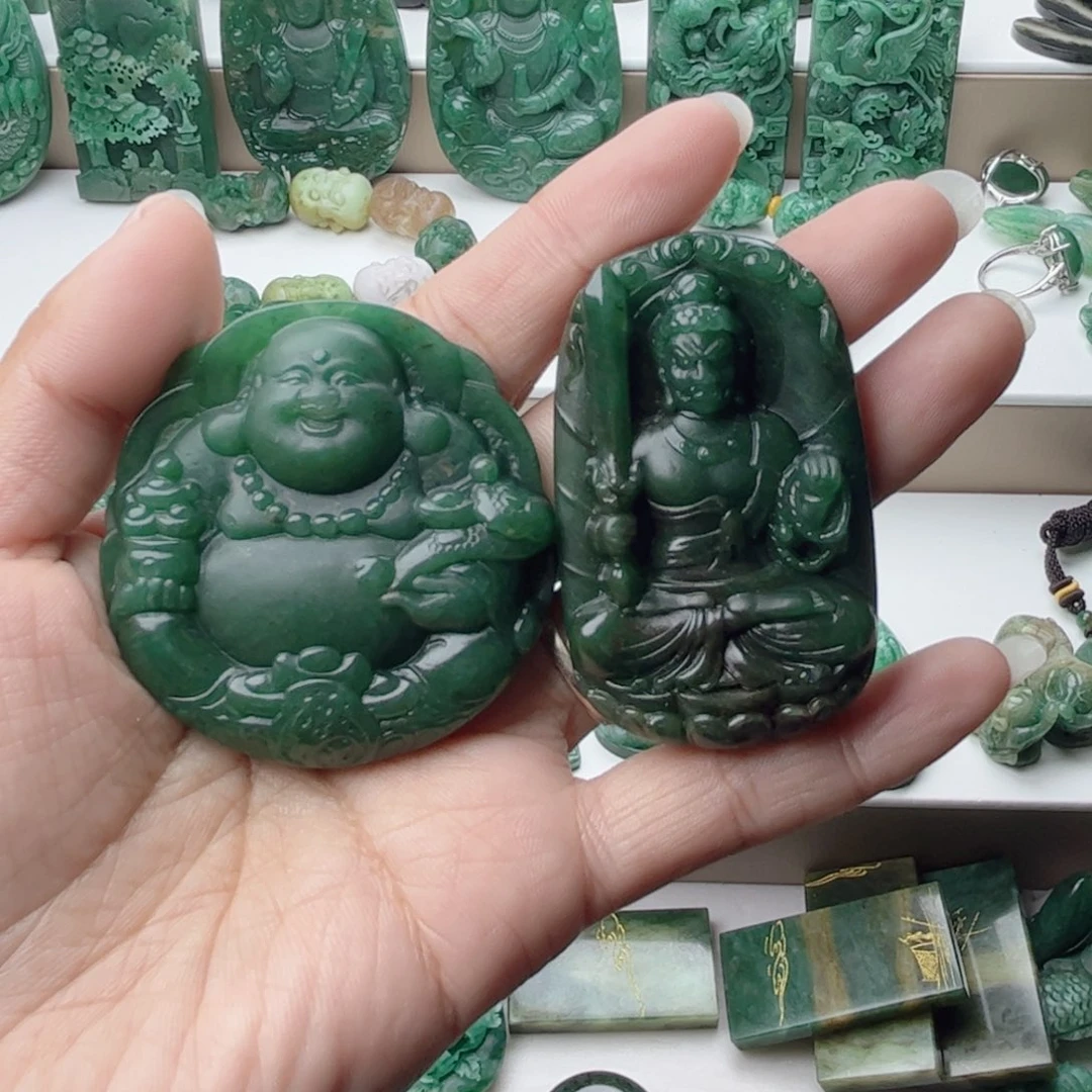 草***咩独山玉未镶嵌挂件